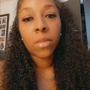 Meet your Posher, Kishema